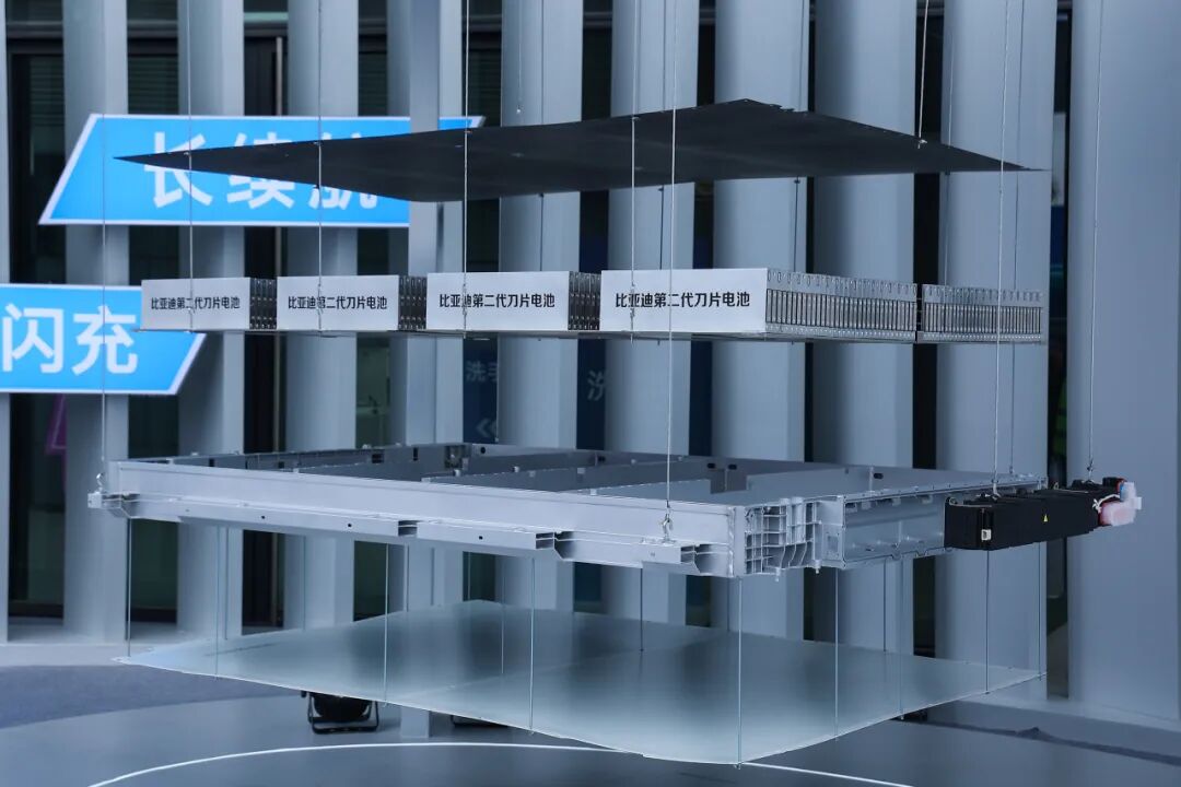 利刃再出鞘 | 比亚迪第二代刀片电池正式发布